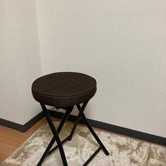 【22日まで】スツール（ブラウン）