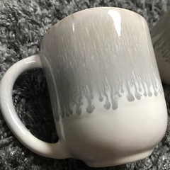 Crate & Barrelマグカップ4点セットの画像