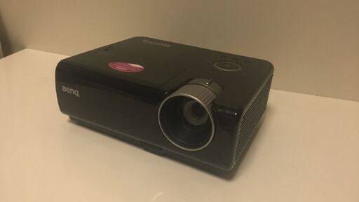 DLPプロジェクター　BenQ　MW512