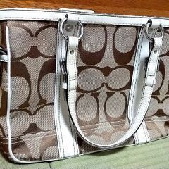 COACH　ハンドバッグの画像