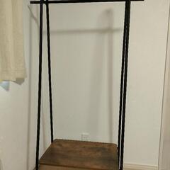 ハンガーラック　美品　お引渡し決定しました