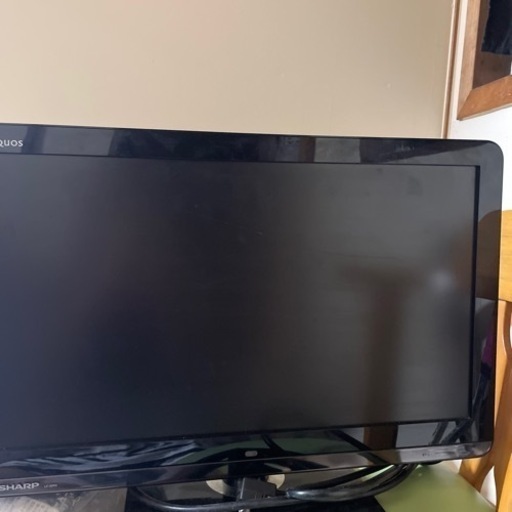 【未確認につきジャンク扱い】液晶テレビ(画面キズあり)