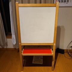 IKEA　モーラ　ホワイトボード　黒板　お絵かき