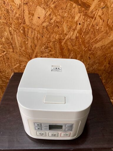 U1105　ニトリ3合　炊飯器　2014年