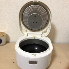 パナソニック炊飯器（3合炊き）
