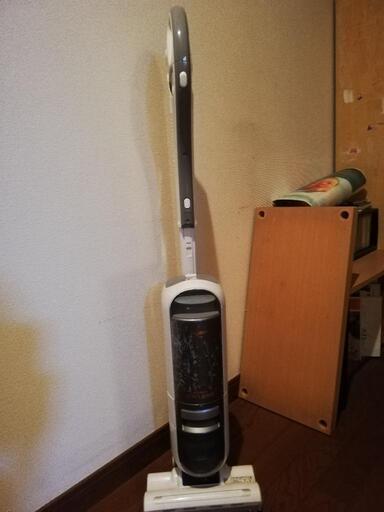 シャープ　サイクロン掃除機
