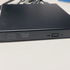 外付けDVDドライブ