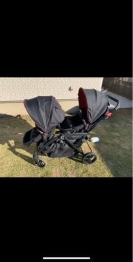 2人乗りベビーカー　アップリカ