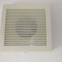 家庭用・業務用問わずエアコン修理・換気扇や業務用冷蔵庫など修理します。 - 生活トラブル