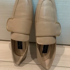 charles&keith パンプス　23.5サイズ売ります