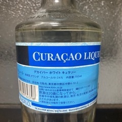 ホワイトキュラソー　お酒の画像