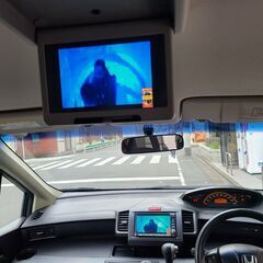 フリードＧエアロ　ジャストセレクション　Ｈ22　車検5年5月　走行82000キロ　純正ＨＤＤインターナビ＆地デジＴＶ＆フリップダウンモニター　カラーバックカメラ　ETC　両側パワースライド　純正エアロ　キセノン　3列シート7人乗り　の画像