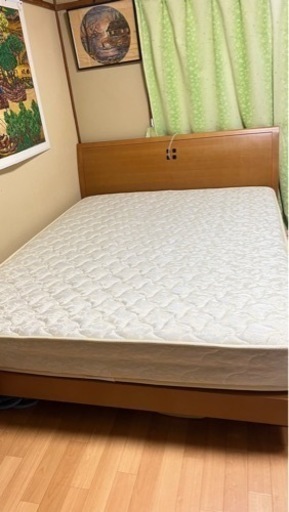 美品クインベッド　マットレス着き8000円