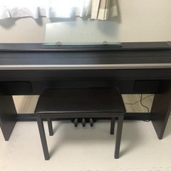 格安でお譲りしますCASIO電子ピアノ　PX-700