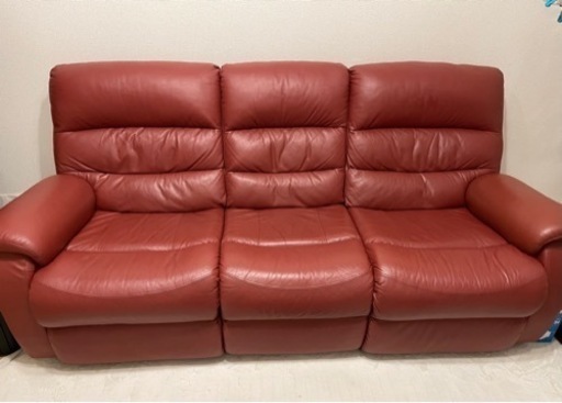 4月11日まで！電動リクライニングソファ 幅206cm 赤 本革 ニトリ 3人掛けソファ NITORI レッド系 レザー
