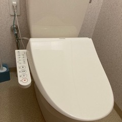 TOSHIBA 温水洗浄便座