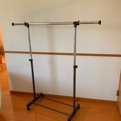 衣類掛けの画像
