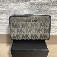 引き取り、現金手渡し可！　マイケルコース　財布　