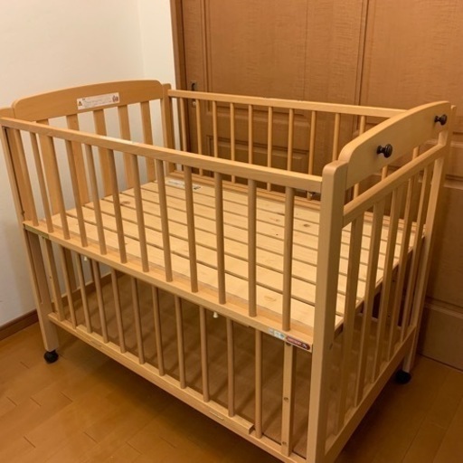 ベビーベッド　国産ヒノキ使用　5万円のお品　120×70サイズ