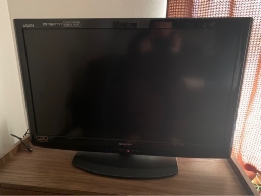 32型AQUOS液晶テレビ　2011年製