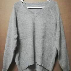 新品　グレー色ニット　セーター　ファッション