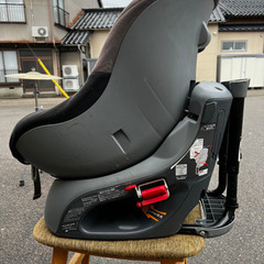チャイルドシート譲ります