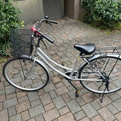 自転車　鍵は壊れています