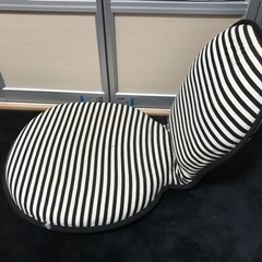 【無料】小型の座椅子🎶ストライプお洒落