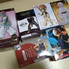 鬼滅の刃と呪術廻戦フィギュア