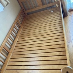 シンプル二段ベッド