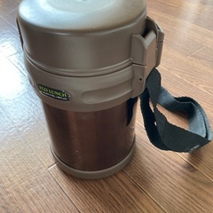 保温弁当箱の画像