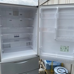 AQUA 冷凍冷蔵庫 ４ドア　355ℓ を格安での画像