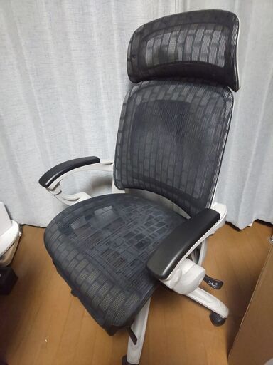 LOOKIT製　リクライニング オフィスチェア　ルキット