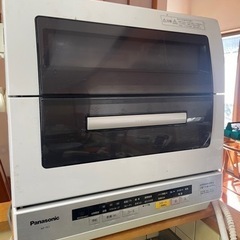Panasonic 食器洗い乾燥機　NP-TR7