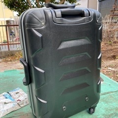 スーツケース　65リッターの画像