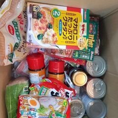 食品 レトルトカレー 缶詰 など お困りのかたの画像