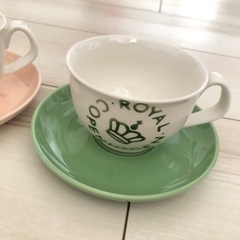 【新品】ロイヤルコペンハーゲン　ニューシグネチャー　ペアカップ＆ソーサーの画像