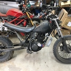 TW200  レストアベース