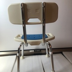 山善シャワーチェアの画像