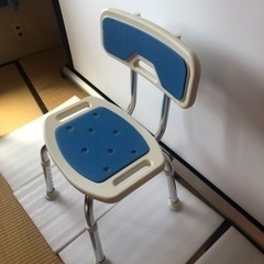 山善シャワーチェアの画像