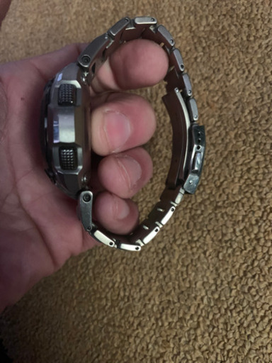 定価10万の人気の高級Gショック　MR-G 7000DJ