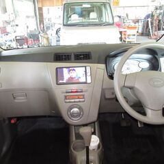 ミラ　X☆イエロー☆ナビ（フルセグTV付）☆乗って帰れます☆￥110000☆タイミングチェーンの画像