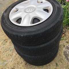 155/65R13鉄ホイール、キャップ付き4本