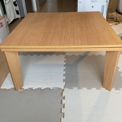 コタツ机貰ってくださいの画像