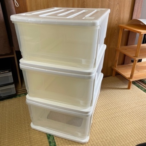 【商談中】重ねられる収納ケース