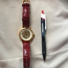 腕時計　スケルトンの画像