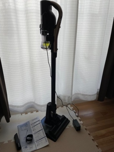 日立　充電式掃除機　ラクかるスティック