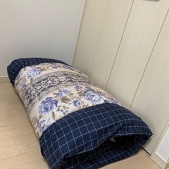 (取引完了)【敷布団3点セット】シングルマットレス、布団、枕(カバー付き)の画像