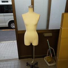 トルソー TOKYOKIIYA