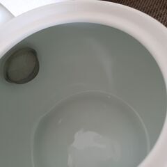 急須と湯呑いろいろ4個の画像
